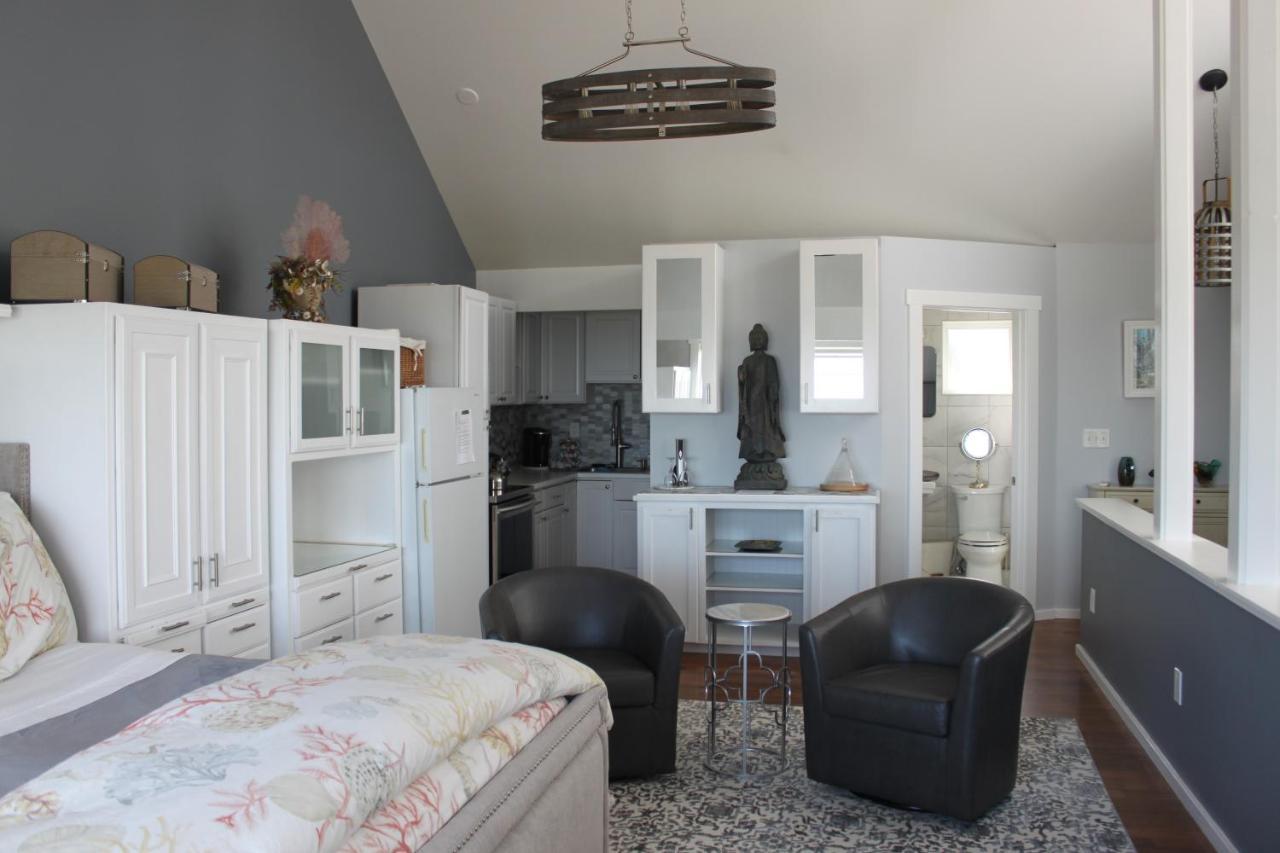 Dungeness Barn House Bed And Breakfast At Two Crows Farm Sequim Eksteriør billede
