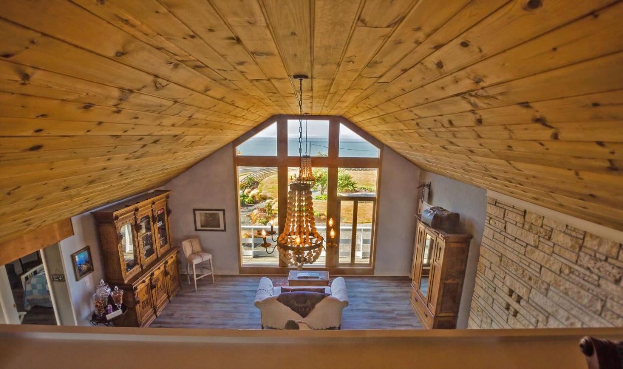 Dungeness Barn House Bed And Breakfast At Two Crows Farm Sequim Eksteriør billede